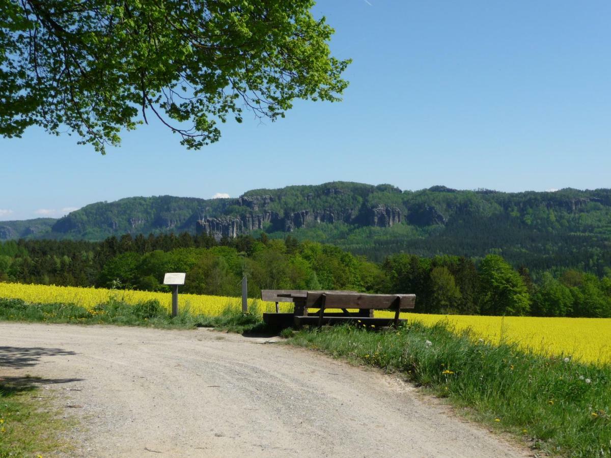 Pension Am Weinberg Saechsische Schweiz Mittelndorf Eksteriør bilde